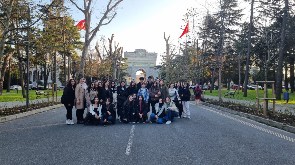 İstanbul Üniversitesi Gezisi..